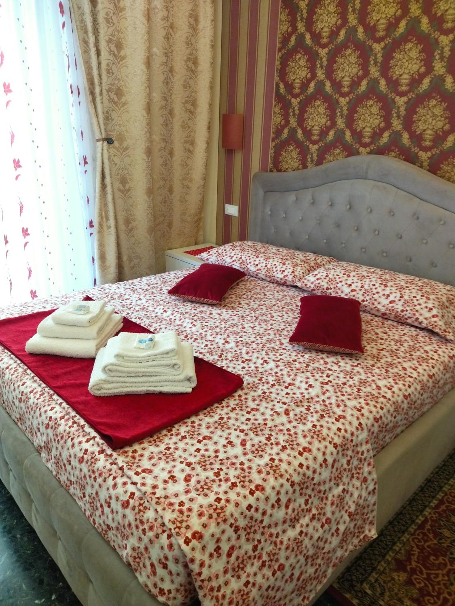 La Casa Di Sonia Hotel Savona Eksteriør billede